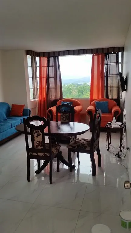 Malia'S New Kgn Apartment Kingston Bed & Breakfast