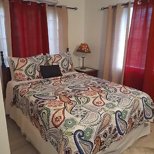 Granann's Place Guest house